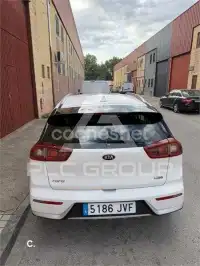 2016 KIA Niro