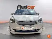 2016 KIA Carens