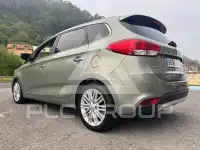2016 KIA Carens