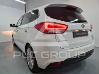 2016 KIA Carens