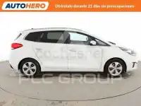 2016 KIA Carens