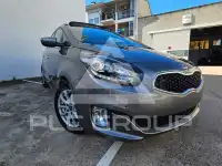 2016 KIA Carens