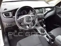 2016 KIA Carens