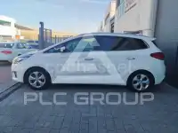 2016 KIA Carens