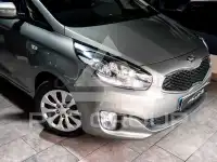 2016 KIA Carens
