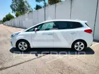 2016 KIA Carens
