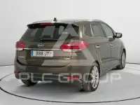 2016 KIA Carens