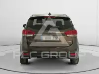 2016 KIA Carens