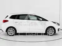 2016 KIA Carens