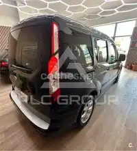 2016 Ford Tourneo