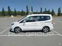 2016 Ford Tourneo