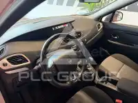 2016 Renault Grand Scenic