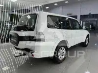 2017 Mitsubishi MONTERO