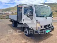 2017 Nissan NT400