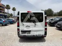 2017 Nissan NV 300