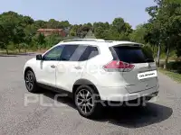 2017 Nissan X-TRAIL