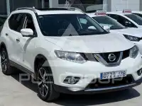 2017 Nissan X-TRAIL