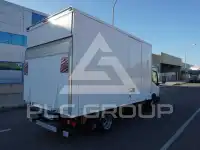 2017 Nissan 