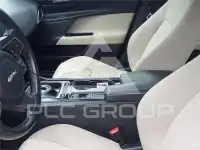 2017 Jaguar XE