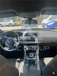 2017 Jaguar XE