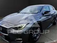 2017 Infinity Q30