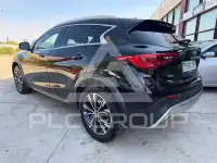2017 Infinity Q30