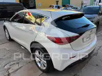 2017 Infinity Q30