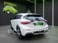 2017 Infinity Q30