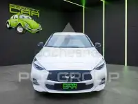 2017 Infinity Q30