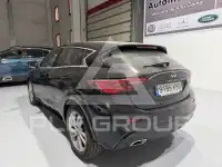 2017 Infinity Q30