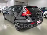 2017 Volvo V40