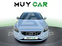 2017 Volvo V40