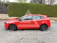 2017 Volvo V40
