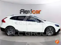 2017 Volvo V40