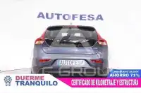 2017 Volvo V40