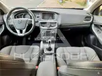 2017 Volvo V40
