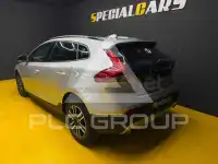 2017 Volvo V40