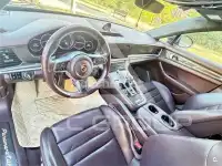 2017 Porsche Panamera