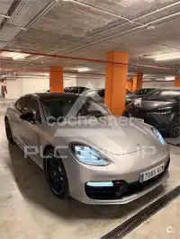2017 Porsche Panamera