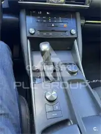 2017 Lexus IS