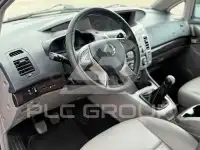 2017 Ssangyong Rodius