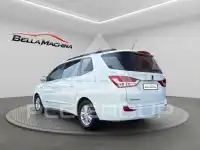 2017 Ssangyong Rodius