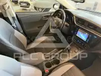 2017 Toyota AURIS