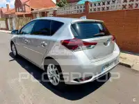 2017 Toyota AURIS