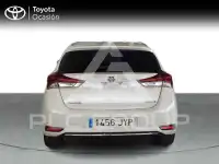 2017 Toyota AURIS