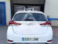 2017 Toyota AURIS