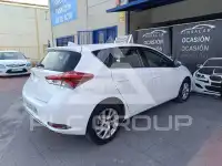 2017 Toyota AURIS