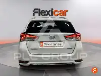 2017 Toyota AURIS