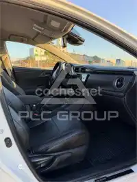 2017 Toyota AURIS