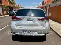2017 Toyota AURIS